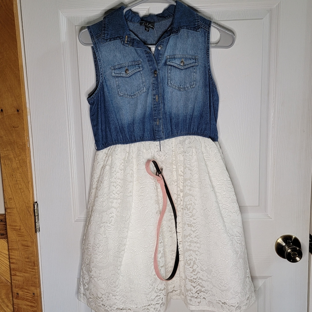 **PRICE DROP ** Lilt Girls Sleeveless Dress